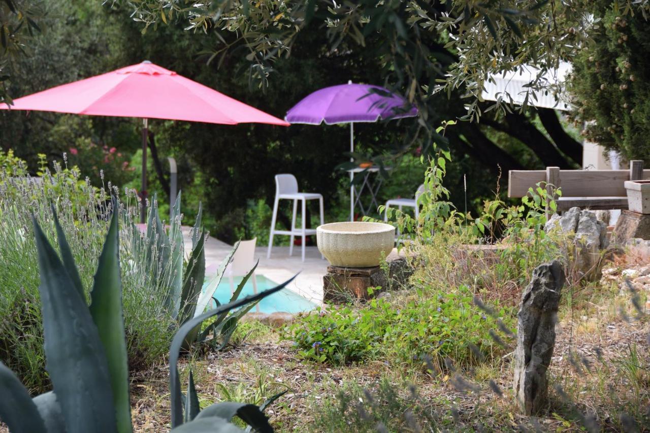 Bed and Breakfast L'Atelier Saint-Maximin  Exterior foto